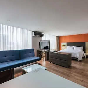 Express & By Ihg **** Medellín