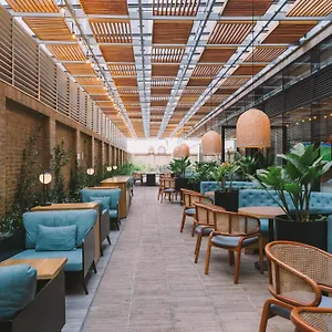 Express&suites Zona Financiera, An Ihg Hotel