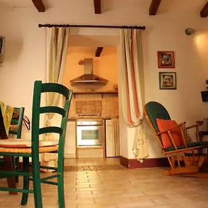 Delizioso Trilocale In Centro Montemerano