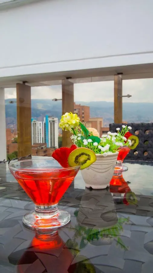 Hotel Golden Palermo Medellín 4*,